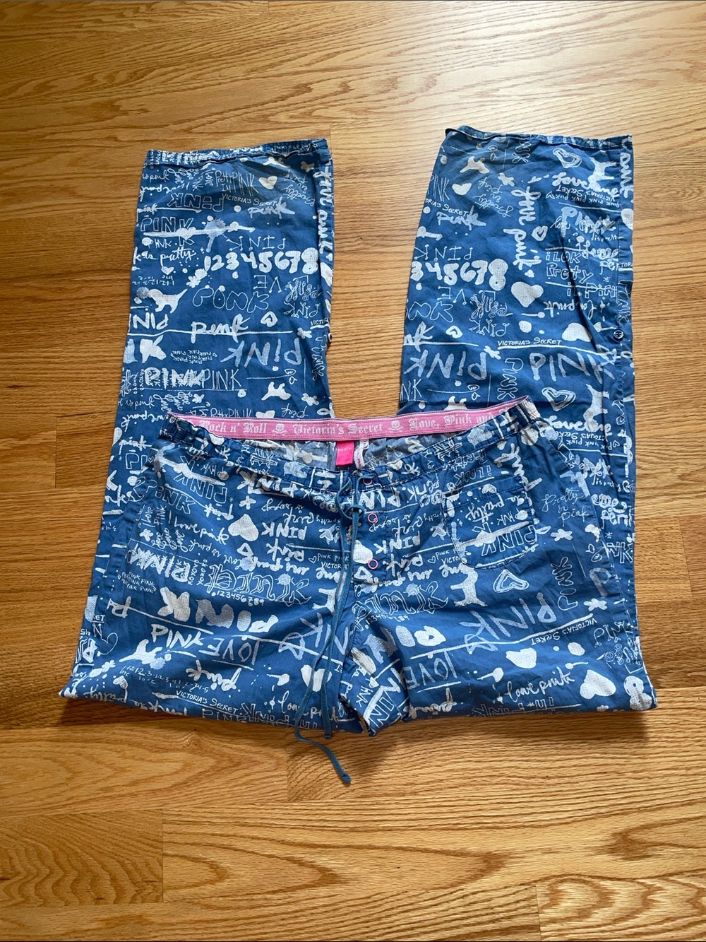 VINTAGE VS PINK